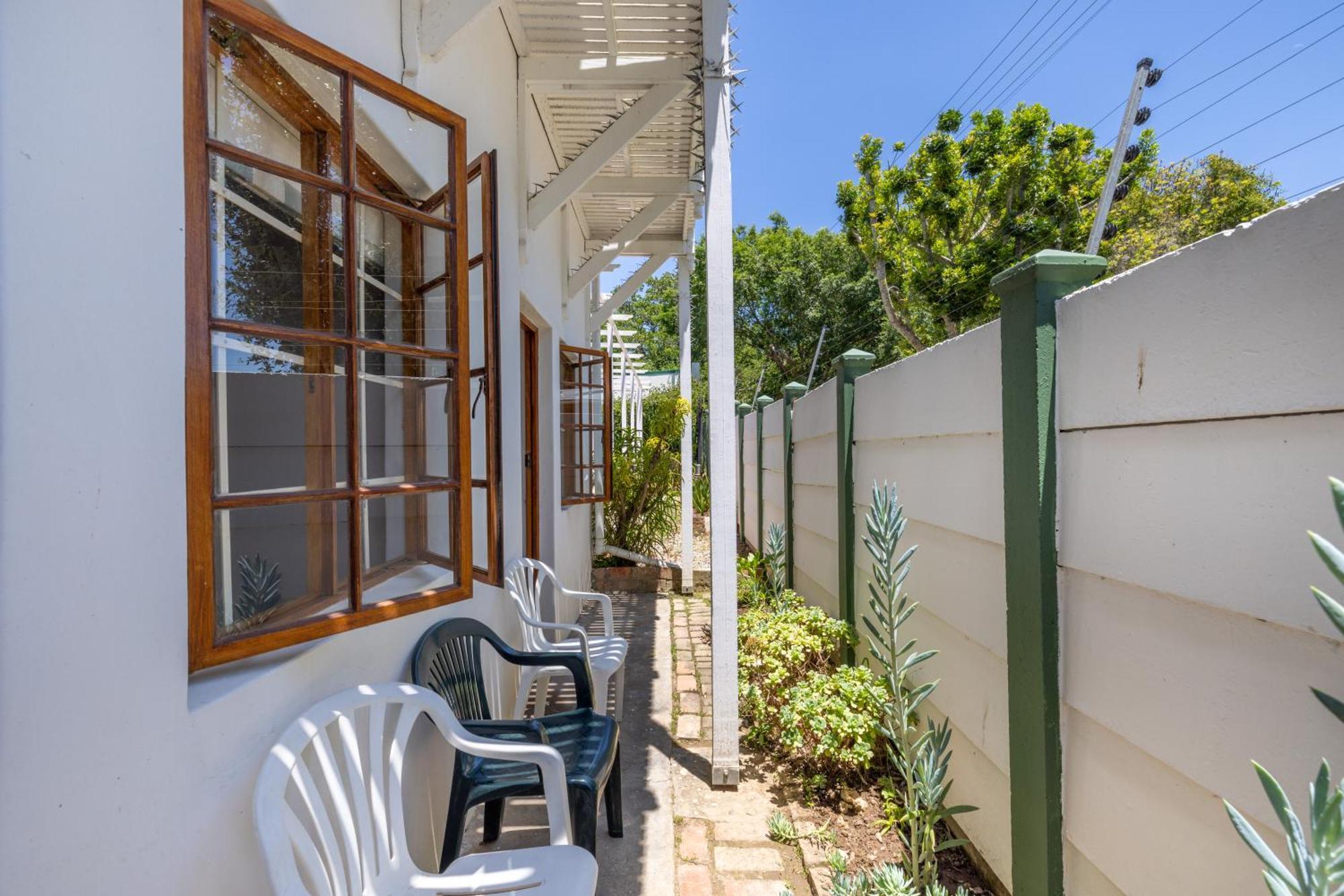 Lanherne Guest House Bed & Breakfast Grahamstown Exterior foto