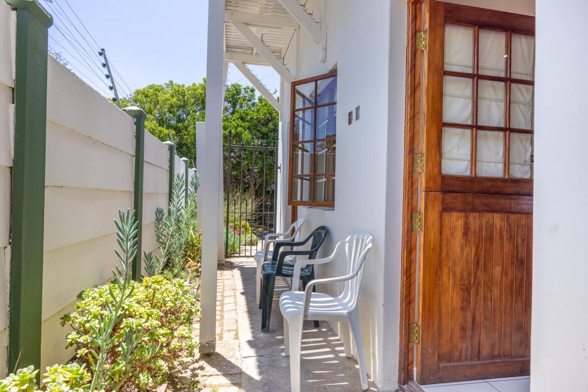 Lanherne Guest House Bed & Breakfast Grahamstown Exterior foto