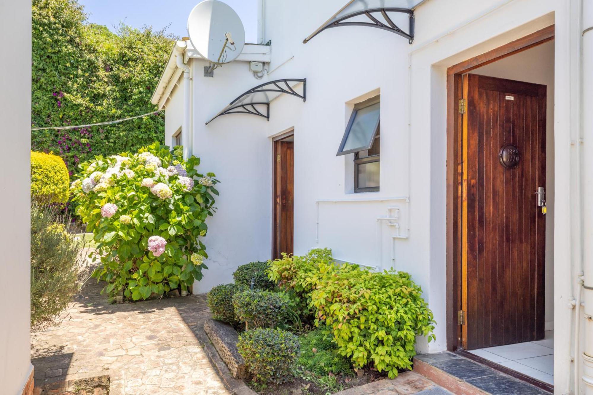 Lanherne Guest House Bed & Breakfast Grahamstown Exterior foto